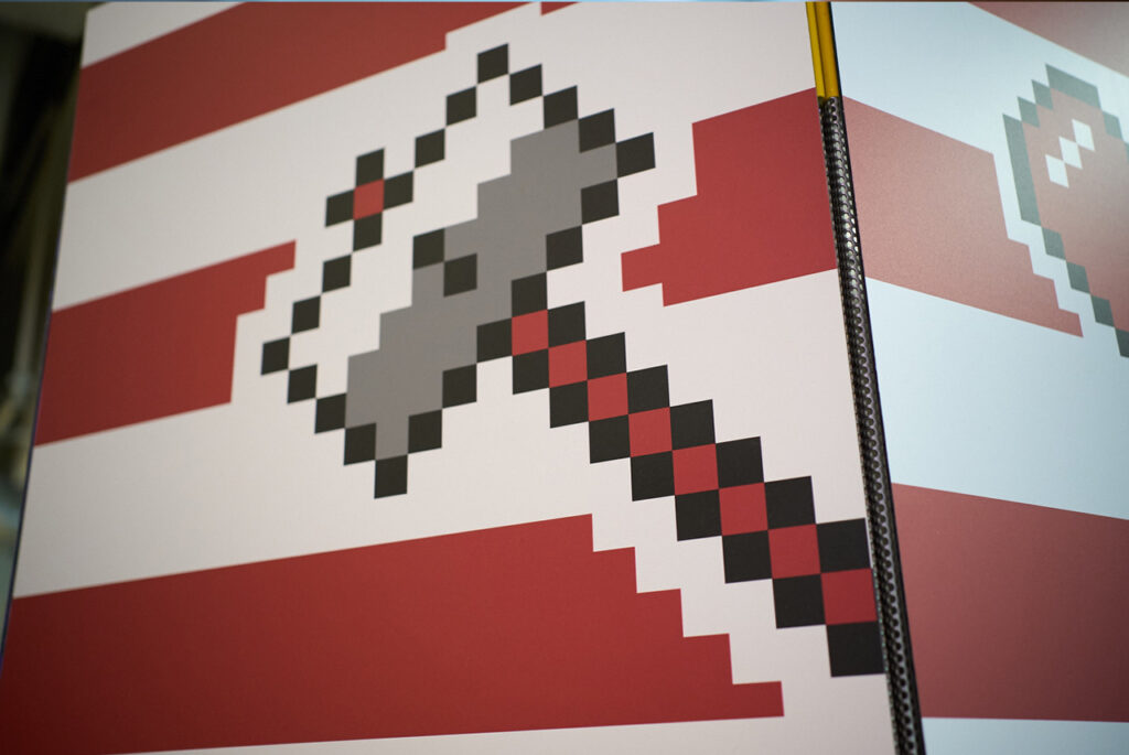 Pixelige Darstellung einer Hammer-Grafik
