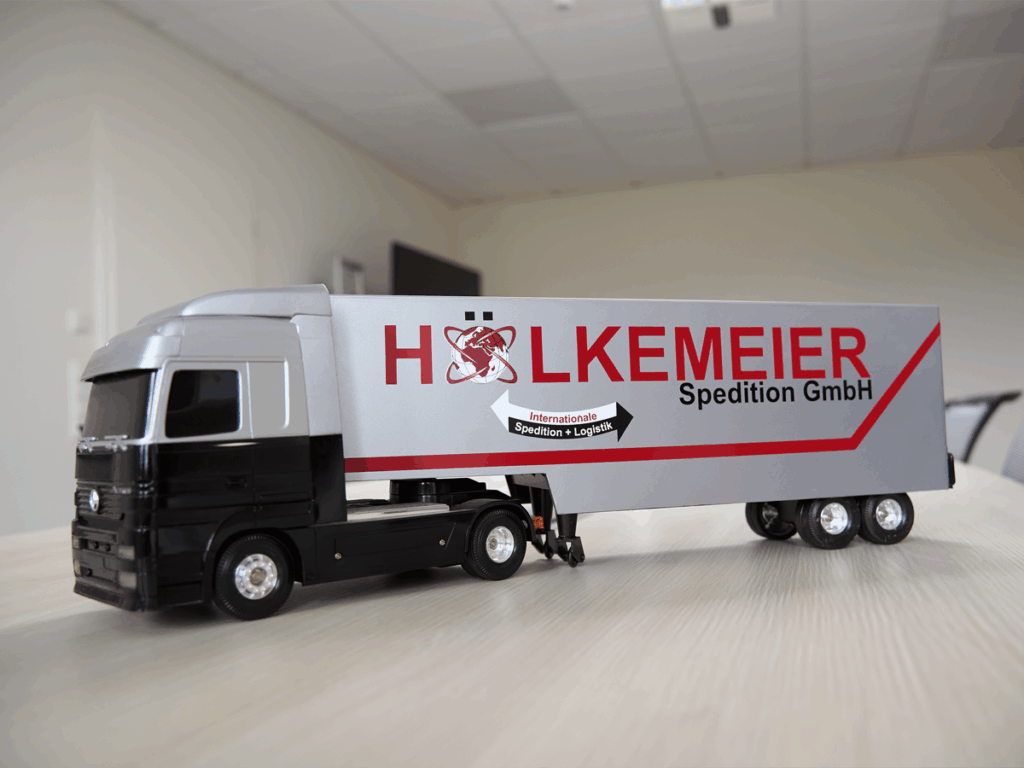 Ein Miniatur-LKW